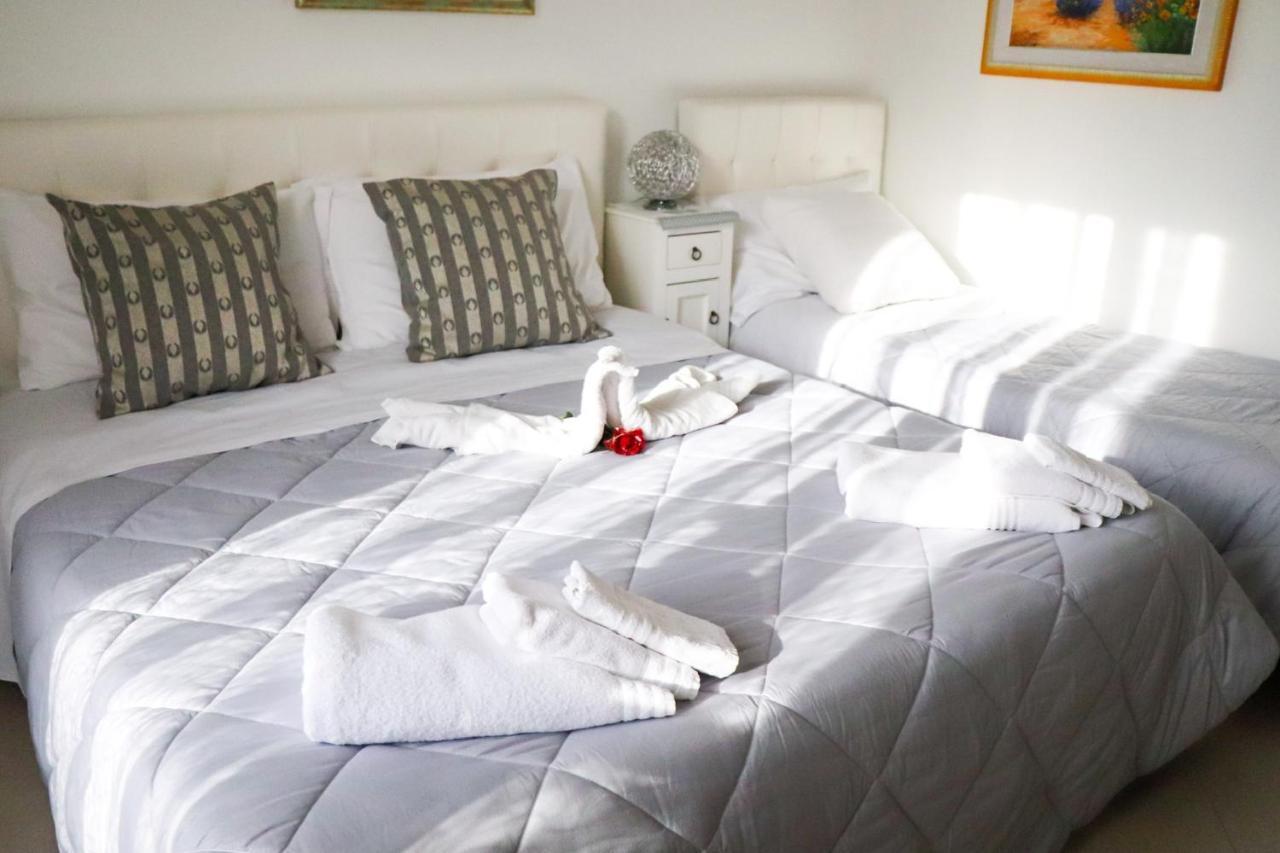 ヴィラ オーロラ B&B バーリ エクステリア 写真